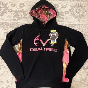 NWT Realtree Pink and Black Camo Hoodie